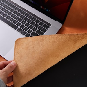 Braune Leder Schreibtischunterlage. Große Vollleder Schreibtischmatte für Büro oder zu Hause. Vintage Leder Mousepad & Schreibfläche. Personalisiertes Geschenk
