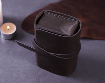 Custom Leather Tarot Card Case: Vintage Style Roll Holder