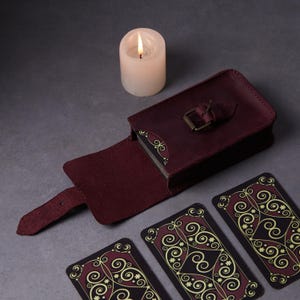 Personalized leather tarot deck organized for Her. Vintage leather tarot card deck holder for Oracle card. Fast shipping from a US warehouse