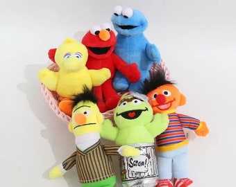 Sesame Street Themed Plush Doll Keychain Elmo Cookie Monster Big Bird Oscar Bert Ernie Bag Hang Purse Tag Zipper Tag Favour Party Bag Filler