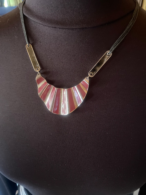 Pendentif Métallique Masque Africaine - Cordon Noir