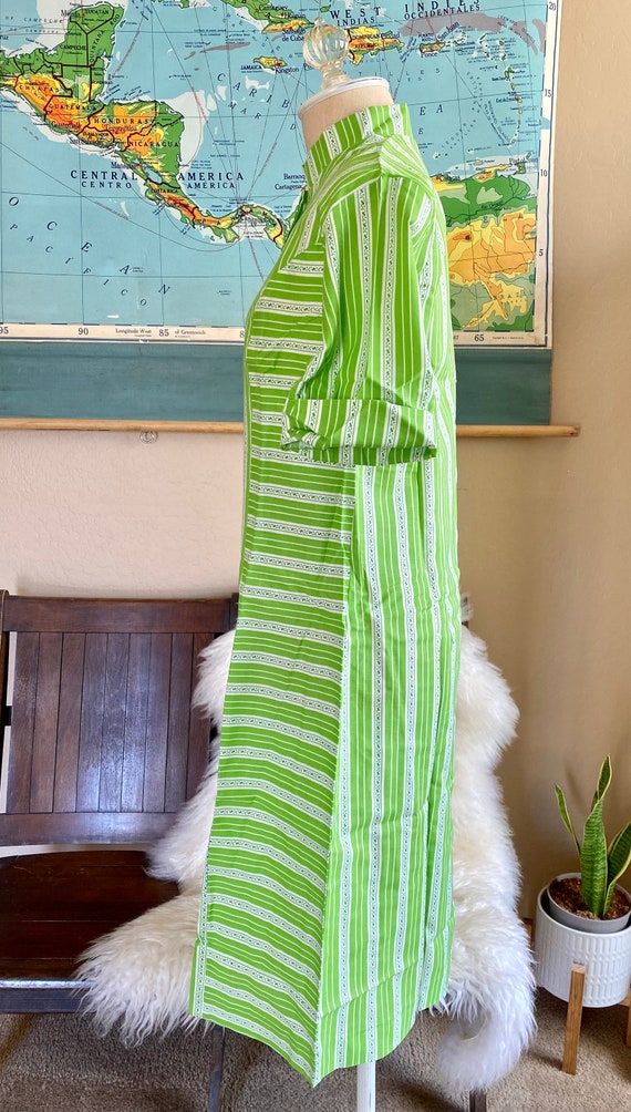 Vintage 60s NPC Fashion Green & White Striped Hou… - image 4