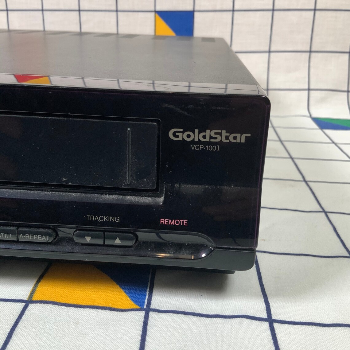 goldstar video cassette player