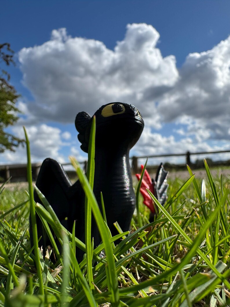 Toothless Dragon Figure: 3D Printed Ornament - Gift for Dragon Fans image 5