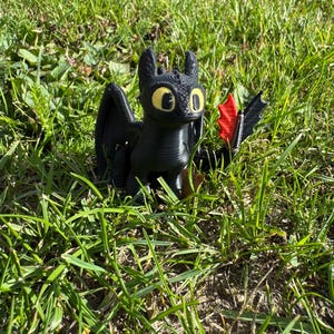 Toothless Dragon Figure: 3D Printed Ornament - Gift for Dragon Fans image 2