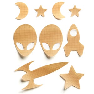 SPACE - BEIGE Kit de parches autoadhesivos para reparar chaquetas de plumas: 9 parches impermeables para reparar chaquetas de plumas, sacos de dormir, tiendas de campaña y equipo para actividades al aire libre.