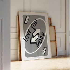 Love You More-print, zwarte retro muurkunst afdrukbaar, kunst aan de muur speelkaart, zwart-wit muurdecoratie, trendy muurkunst, zwart-wit poster
