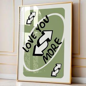 Trendy Love You More-print, saliegroen retro muurkunst afdrukbaar, speelkaartposter, esthetische print, vintage wanddecoratie, digitale download