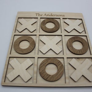 Personalized Tic Tac Toe - Wooden Table game - Family game - Game for Kids