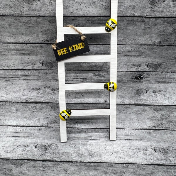 Honey Bee Mini Ladder