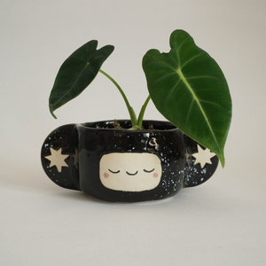 Cute face mini ceramic planter, Black handmade planter, Succulents cactus planter, Ceramic plant pot, Handmade ceramics, Stars planter