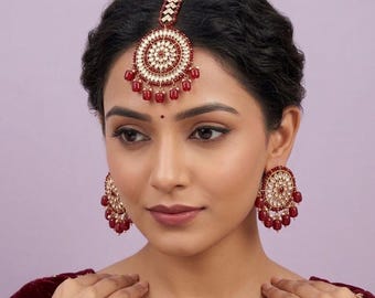 Set di orecchini Kundan Maang Tikka / Set di gioielli da sposa indiani e pakistani in oro fatti a mano / Gioielli da sposa Sangeet / Regalo per damigella d'onore per lei