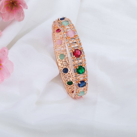 Set Di 24 Bracciali Bangle Indiani Touchstone - Collezione Colorata In Lega Metallica Con Finitura Oro Antico, Regalo Donna