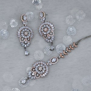 CZ Chandelier Earrings and Maang Tikka Set: Indian Wedding  display picture 1