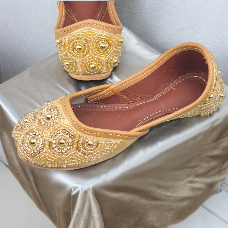 Kids Girls Gold Embroidered Jutti image 2
