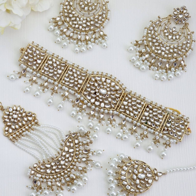 SILVER PLATED KUNDAN CHOKER