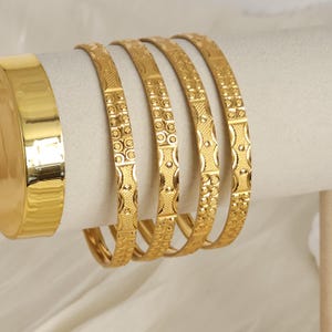 Gold Plated Indian Bangle Set: Traditional Wedding Jewelry