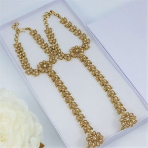 Antique Gold Polki Hand Chain Ring Bracelet: Indian Bridal Hathphool