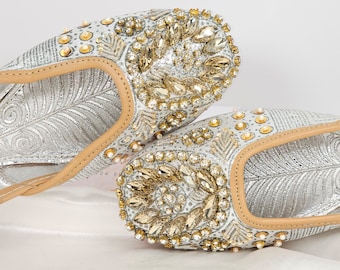 Handmade Silver Sequin Khusa Sandal: Pakistani Indian Jutti Wedding Shoes