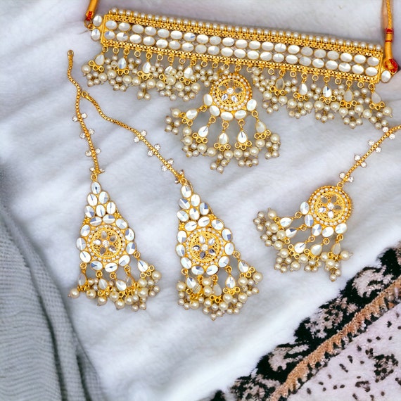 Light weight bridal jewellery discount