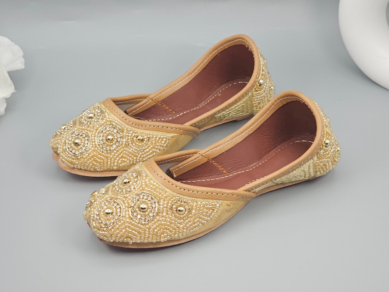 Kids Girls Gold Embroidered Jutti image 5