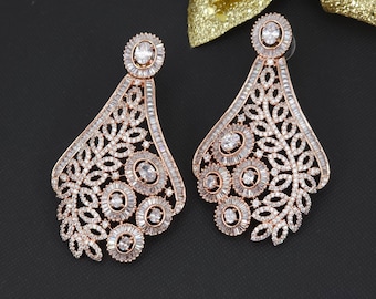 Pendientes colgantes de plata y oro rosa con diamantes americanos y circonitas cúbicas: pendientes llamativos de estilo indio, pendientes de cóctel, joyas para damas de honor.