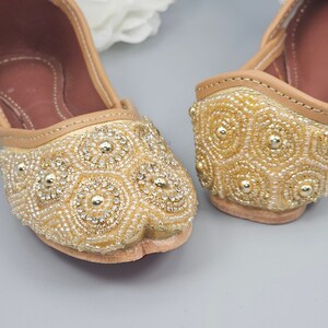 Kids Girls Gold Embroidered Jutti image 6