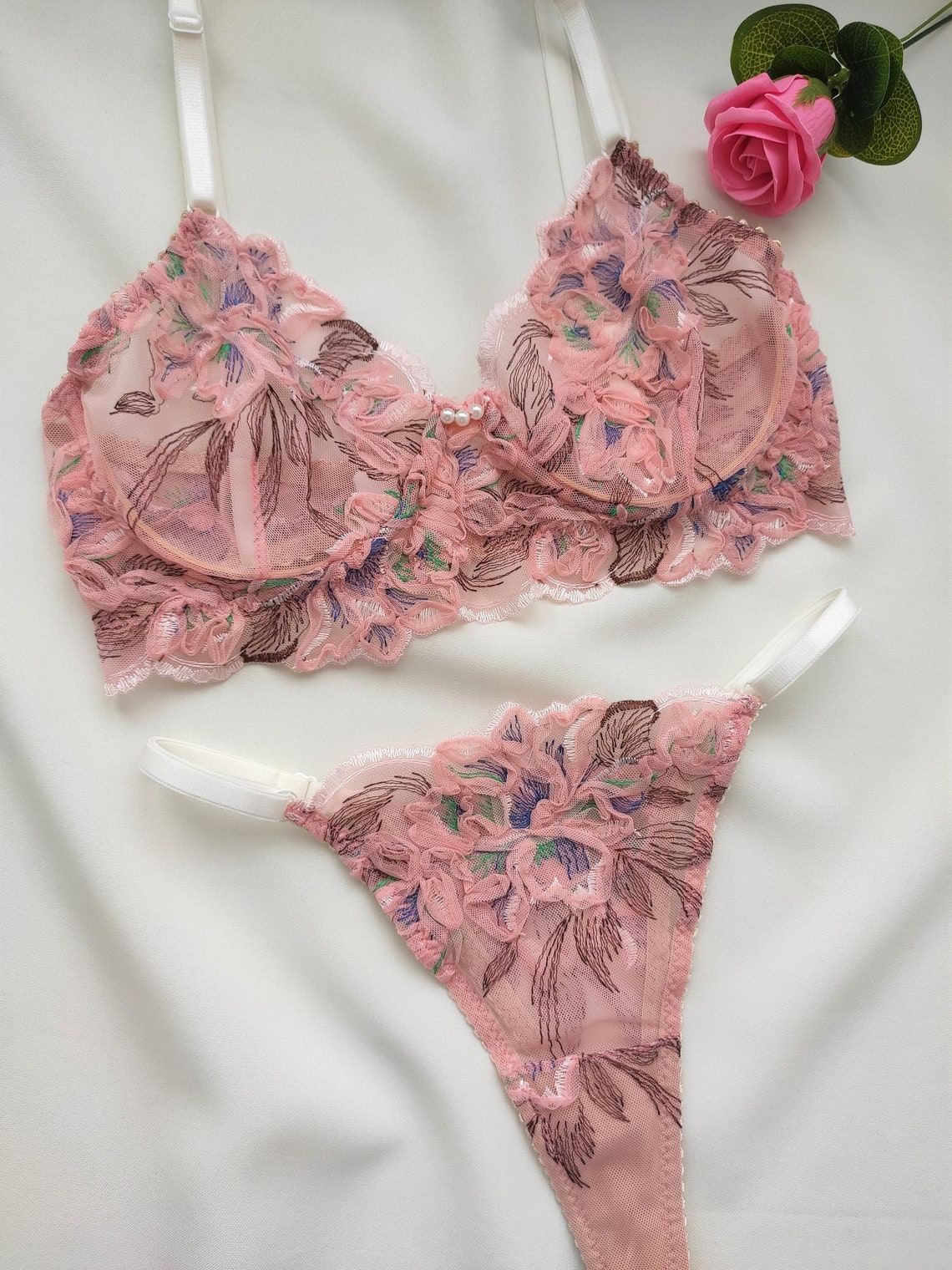 Flower embroidered lingerie setPink lace lingerie | Etsy
