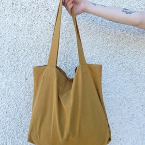 amber. tote | handmade carryall tote bag. 100% oekotex cotton.