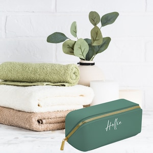 PERSONALISED MAKEUP BAG | Personalised Toiletry Bag | Travel Bag | Gift for Her | Vegan Make Up Bag | Personalised Cosmetic Bag
