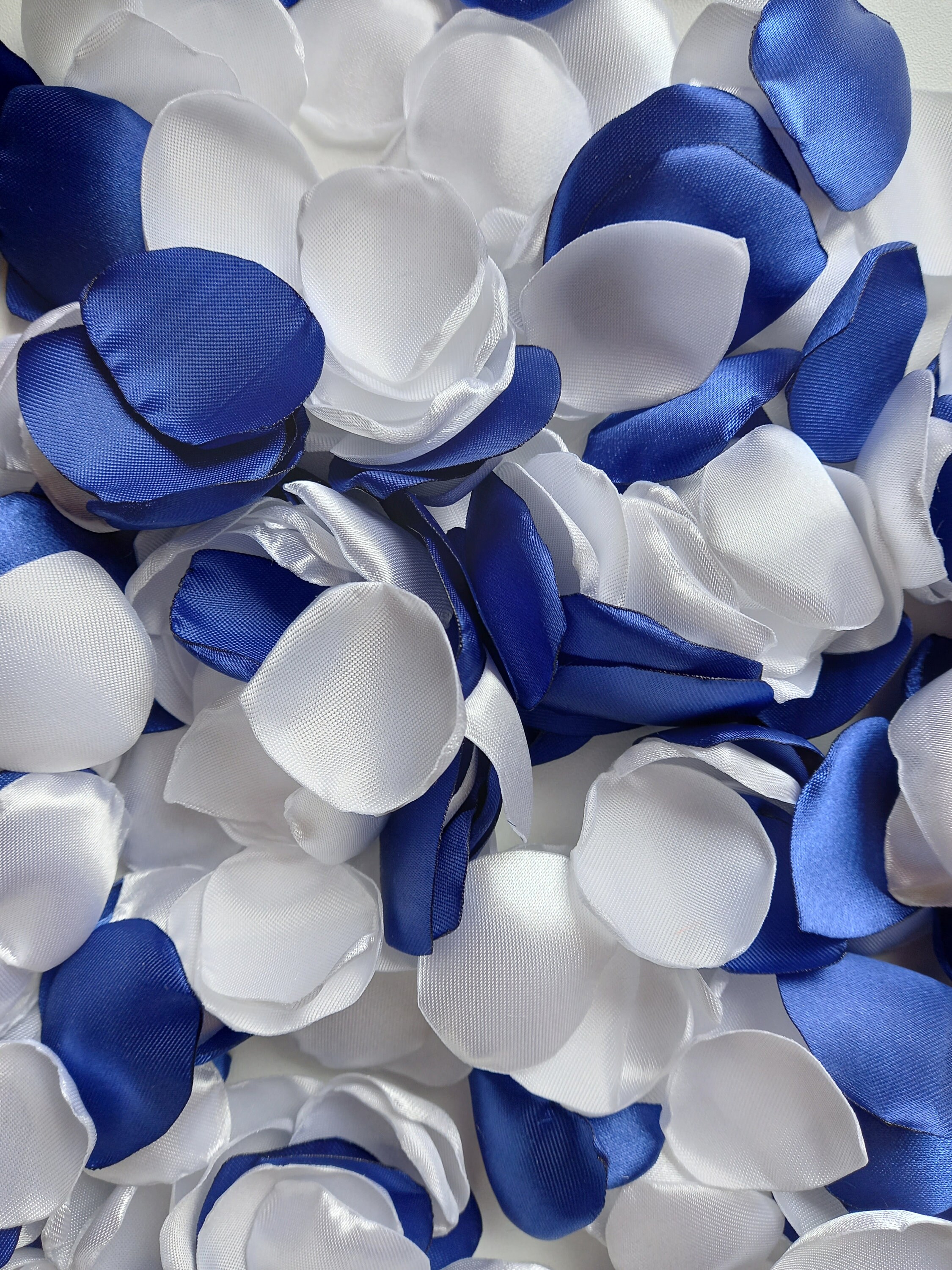 Blue white rose petals Flower girl petals Wedding decor Etsy