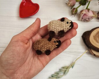 Mini plush capybara stuffed pocket toy, doll companion 2 inch