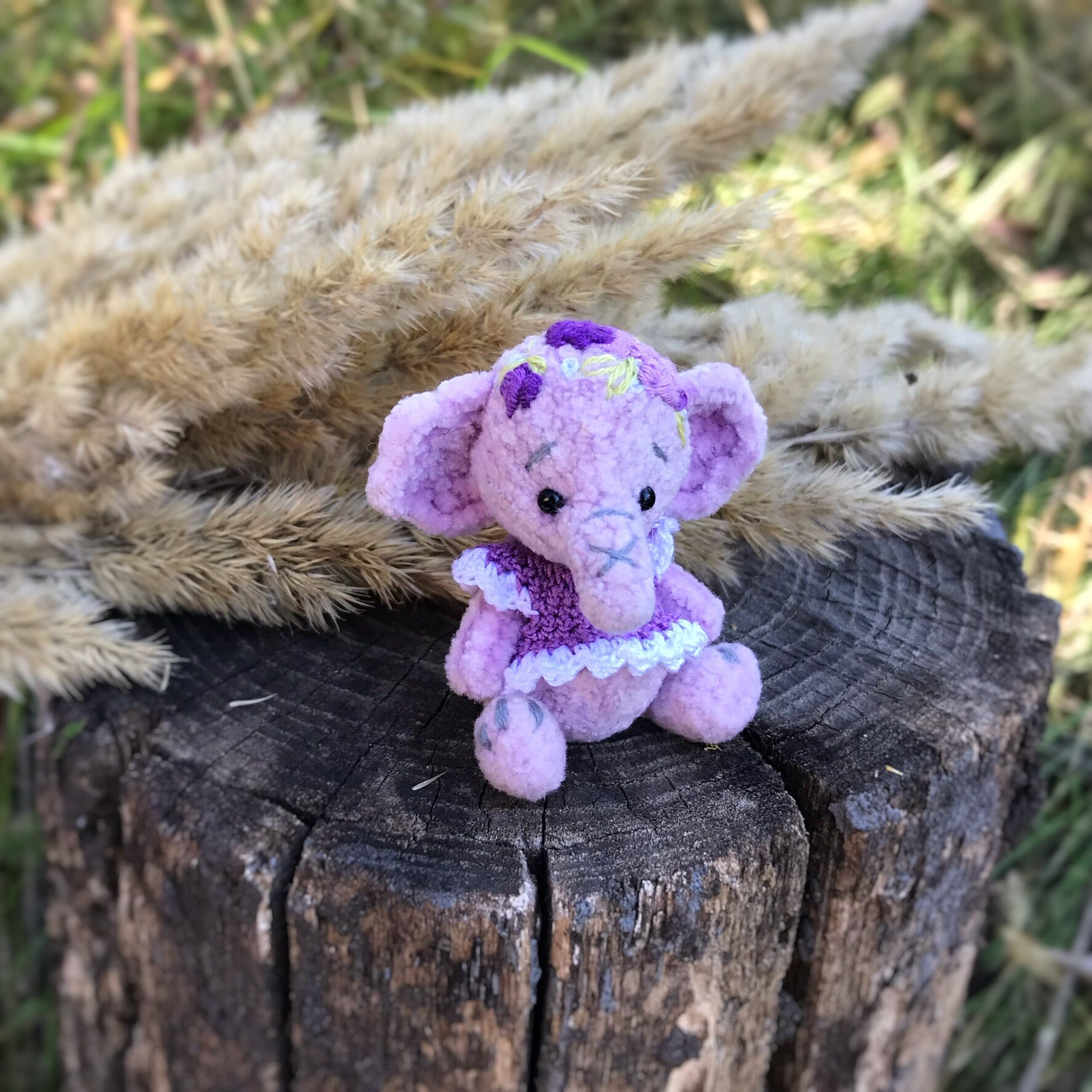 Micro Uncinetto Miniatura Elefante 1:144 – Regalo Soprannaturale Per Casa Delle Bambole