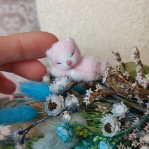 Small kitten stuffed plushie toy. Tiny plush sleeping cat realistic figure. Artist collectiable animal. Gift for cat owner, mom