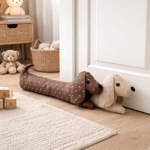 Fylld dörrpropp med tax, hundheminredning, golvkudde med prickar, fars dag-present, hund-mamma-present