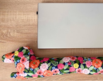 Wrist Rest Keyboard Flower, Mouse Pad Set, Funny Desk Accessories Spring, Flower Dachshund Wrist Rest, Graduation Gift