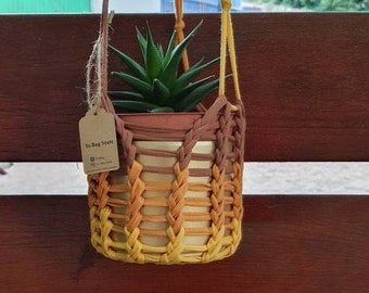 Knitting Hanger for plants - Macrame Brownish