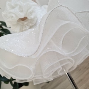 Robe tutu ivoire à paillettes gonflées avec broderie de perles et manches bouffantes Parfaite pour le baptême, la robe de premier anniversaire ou la robe de fille à fleurs image 9