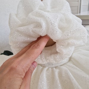 Robe tutu ivoire à paillettes gonflées avec broderie de perles et manches bouffantes Parfaite pour le baptême, la robe de premier anniversaire ou la robe de fille à fleurs image 3