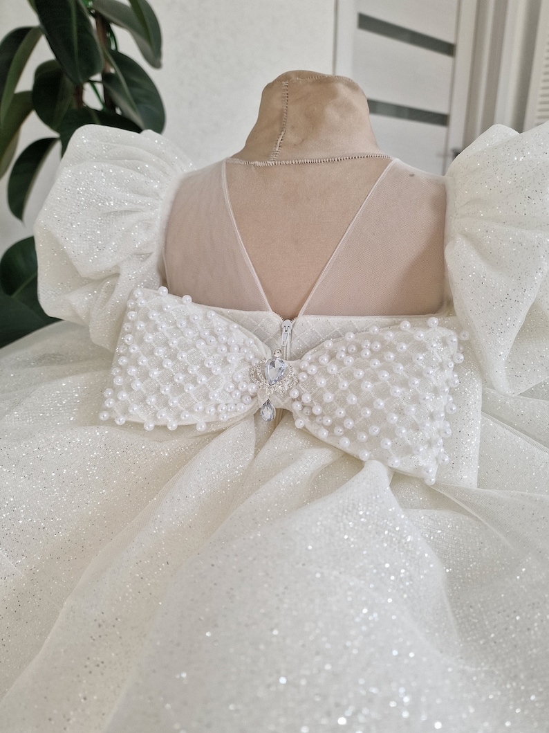 Robe tutu ivoire à paillettes gonflées avec broderie de perles et manches bouffantes Parfaite pour le baptême, la robe de premier anniversaire ou la robe de fille à fleurs image 5