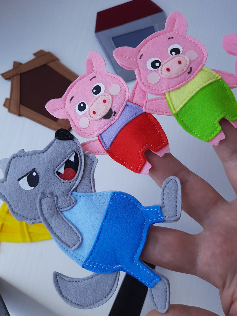 Three Little Pigs Story Finger Puppets, Felt Pigs and Wolf, Felt