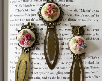 Vintage Style Metal Bookmark | Embroidered Gift for Book Lovers