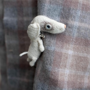 Miniature Needle-Felted Dog Brooch: Crochet Bag Accessory