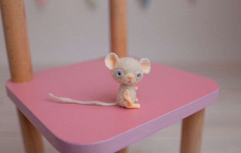 Mouse bookmark 3D felted animal mice cool book accessory from lovely felted mouse toy bookmark Woodland image 10