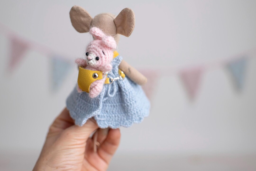 Miniature Rabbit in a Carrie, Pet for Mouse, 1:12 Dolls. - Etsy