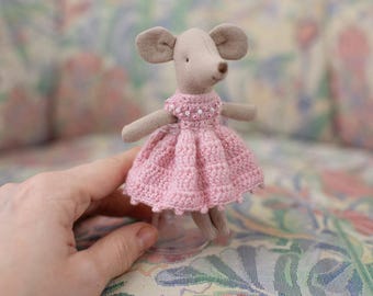Maileg Little Sister Mouse Dress: Handmade Wool Outfit