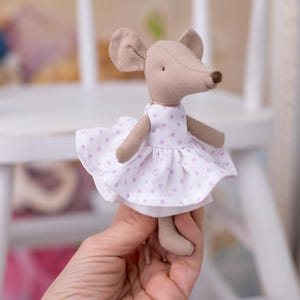 Vestido de ratón para hermana mayor de Maileg: un atuendo de verano hecho a mano