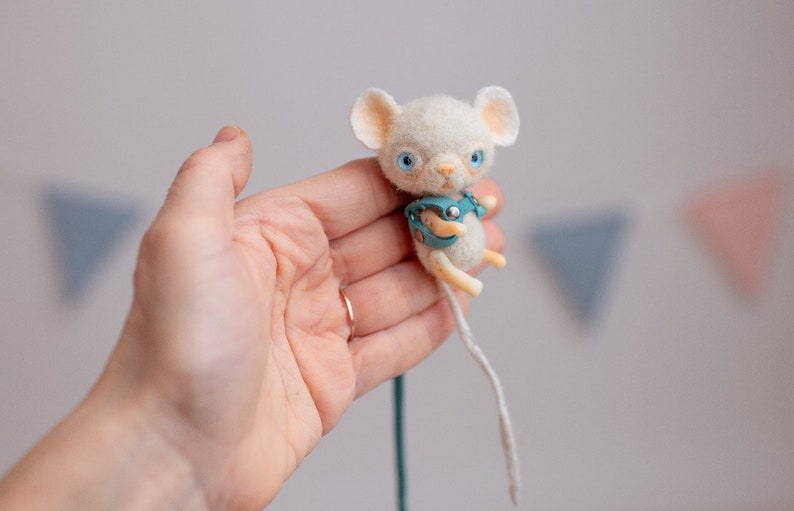 Mouse bookmark 3D felted animal mice cool book accessory from lovely felted mouse toy bookmark Woodland image 8
