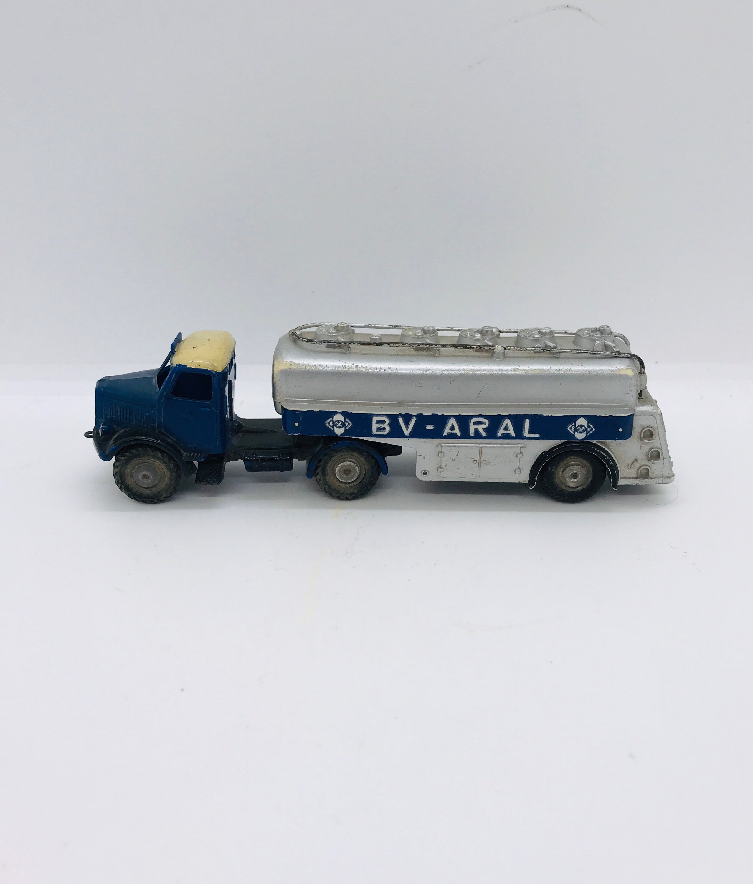 Marklin BV-ARAL Tanker Truck | eBay