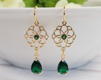Emerald green earrings, Flower earrings, Filigree earrings, Victorian earrings, Teardrop earrings, Gold earrings, Elegant bridesmaid gift